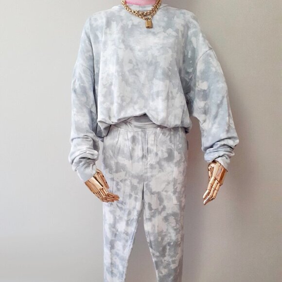NWT YFB tie dye sweatshirt & sweatpants coordinated loungewear set, L - Picture 3 of 14